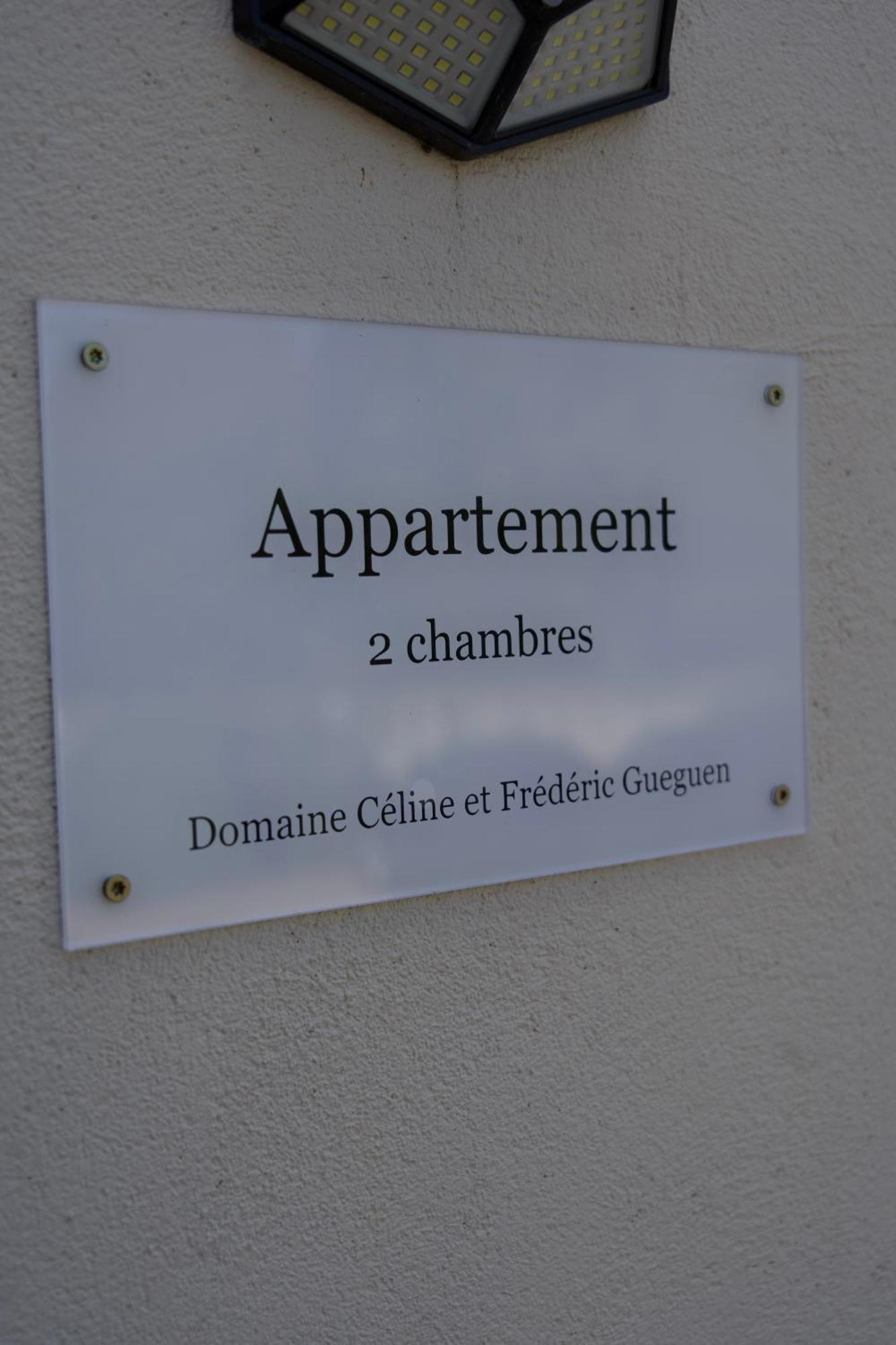 Appartements Domaine Gueguen Chablis Room photo